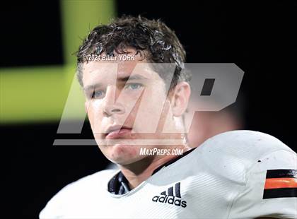 Thumbnail 1 in Grand Saline vs Lone Oak photogallery.