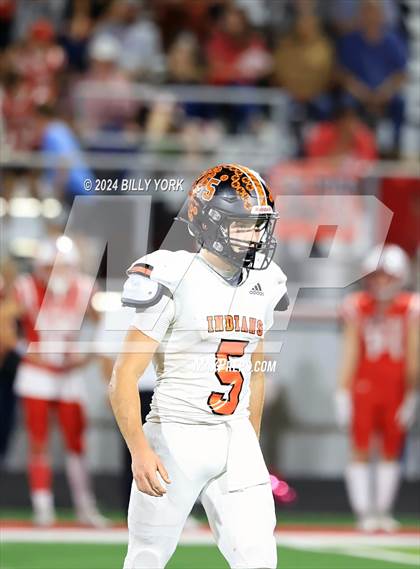 Thumbnail 2 in Grand Saline vs Lone Oak photogallery.