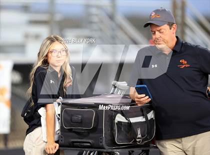 Thumbnail 2 in Grand Saline vs Lone Oak photogallery.
