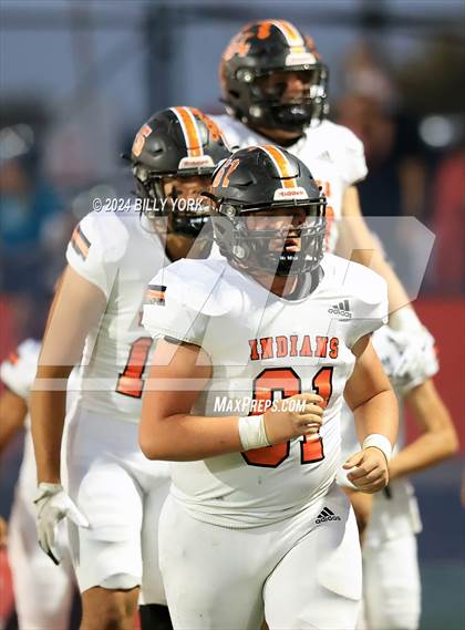 Thumbnail 1 in Grand Saline vs Lone Oak photogallery.