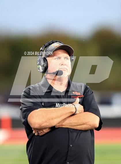 Thumbnail 1 in Grand Saline vs Lone Oak photogallery.