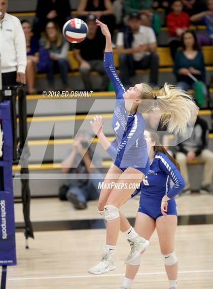 Thumbnail 1 in Head-Royce vs. Branson (CIF NCS D4 Final) photogallery.