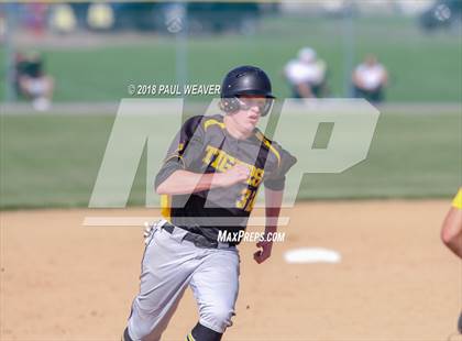 Thumbnail 3 in Valley View vs. Northwestern Lehigh (PIAA 4A Semifinal Playoff) photogallery.