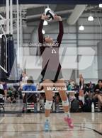 Photo from the gallery "Klein Cain vs. London (Legends Invitational)"