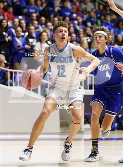 Thumbnail 3 in Sky View vs. Dixie (UHSAA 4A Final) photogallery.