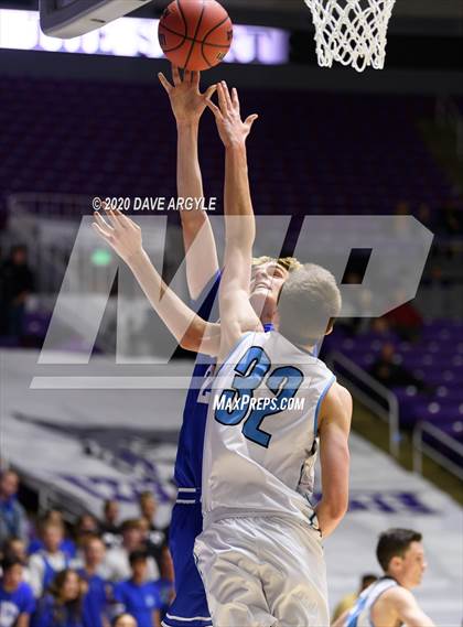 Thumbnail 1 in Sky View vs. Dixie (UHSAA 4A Final) photogallery.