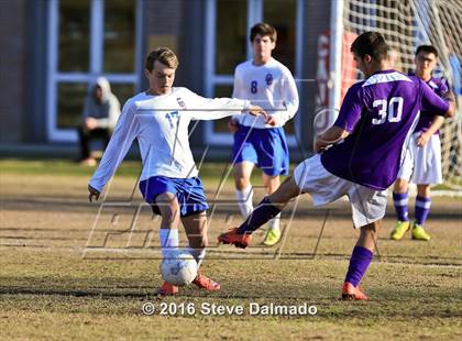 Thumbnail 1 in Opelousas Catholic @ Metairie Park Country Day photogallery.