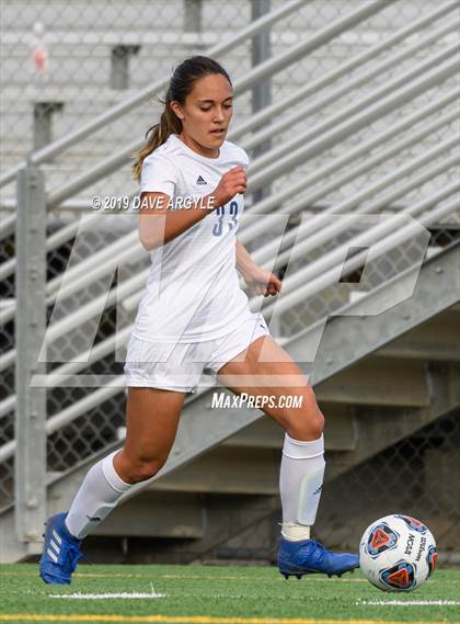Thumbnail 1 in Mountain View vs. Skyline (UHSAA 5A Semifinal) photogallery.
