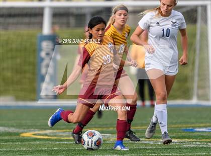 Thumbnail 1 in Mountain View vs. Skyline (UHSAA 5A Semifinal) photogallery.
