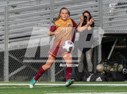 Thumbnail 1 in Mountain View vs. Skyline (UHSAA 5A Semifinal) photogallery.