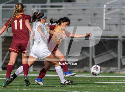 Thumbnail 3 in Mountain View vs. Skyline (UHSAA 5A Semifinal) photogallery.