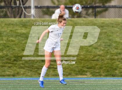 Thumbnail 3 in Mountain View vs. Skyline (UHSAA 5A Semifinal) photogallery.