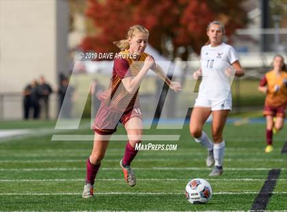 Thumbnail 1 in Mountain View vs. Skyline (UHSAA 5A Semifinal) photogallery.