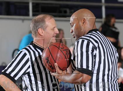 Thumbnail 3 in Dorsey vs. Cleveland (St. Hope Elite Hoops Classic) photogallery.