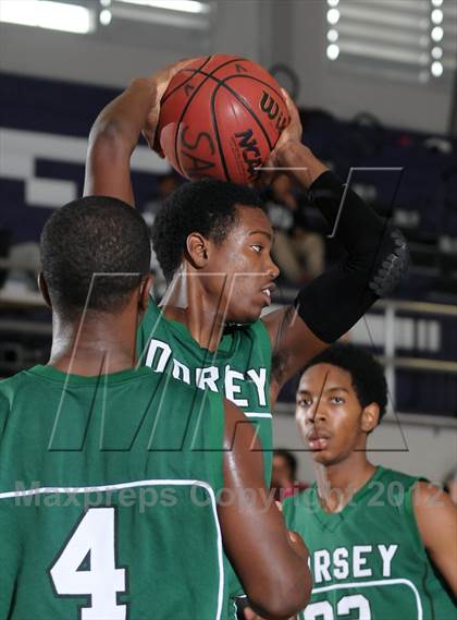 Thumbnail 3 in Dorsey vs. Cleveland (St. Hope Elite Hoops Classic) photogallery.