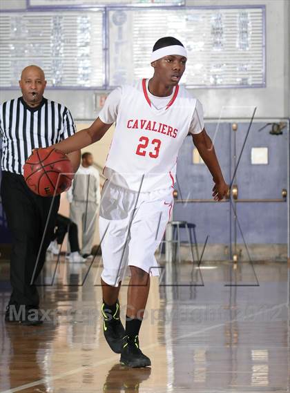 Thumbnail 1 in Dorsey vs. Cleveland (St. Hope Elite Hoops Classic) photogallery.