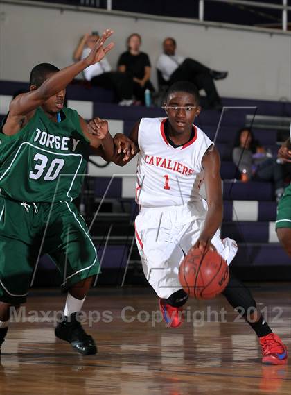 Thumbnail 3 in Dorsey vs. Cleveland (St. Hope Elite Hoops Classic) photogallery.