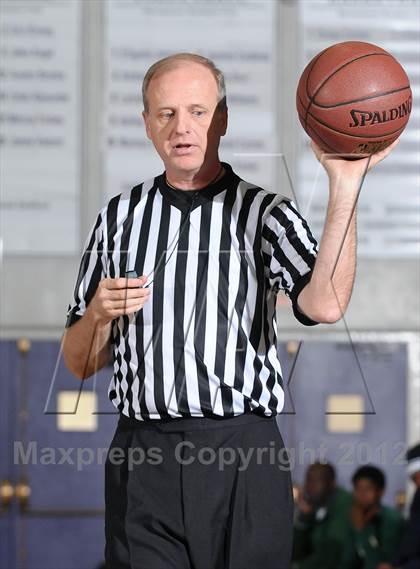 Thumbnail 3 in Dorsey vs. Cleveland (St. Hope Elite Hoops Classic) photogallery.