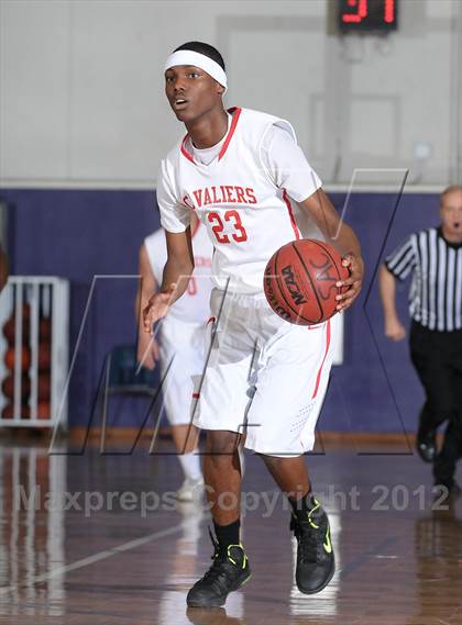 Thumbnail 1 in Dorsey vs. Cleveland (St. Hope Elite Hoops Classic) photogallery.