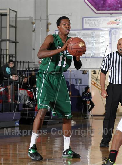 Thumbnail 1 in Dorsey vs. Cleveland (St. Hope Elite Hoops Classic) photogallery.