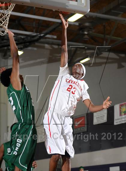 Thumbnail 2 in Dorsey vs. Cleveland (St. Hope Elite Hoops Classic) photogallery.