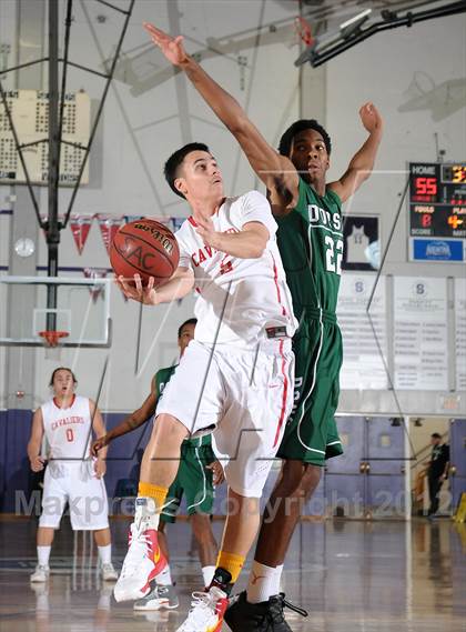 Thumbnail 1 in Dorsey vs. Cleveland (St. Hope Elite Hoops Classic) photogallery.