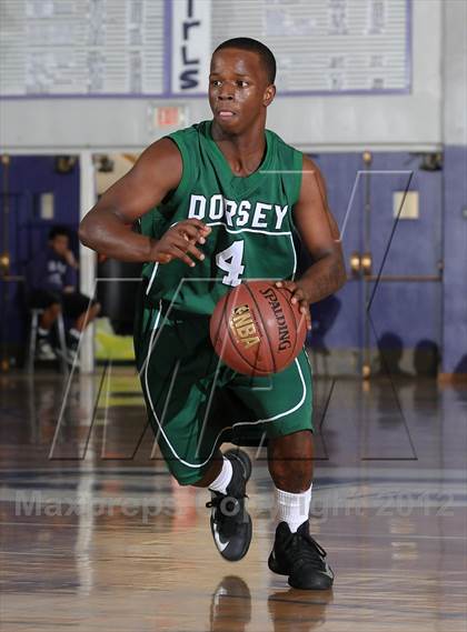 Thumbnail 1 in Dorsey vs. Cleveland (St. Hope Elite Hoops Classic) photogallery.