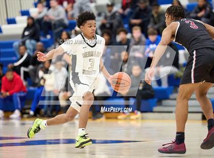 Thumbnail 3 in Neumann-Goretti vs. Rutgers Prep photogallery.