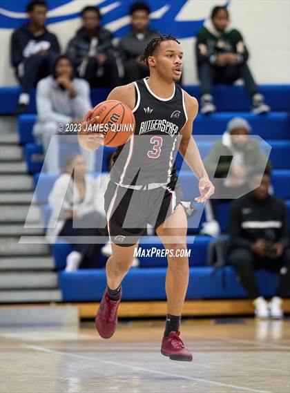 Thumbnail 2 in Neumann-Goretti vs. Rutgers Prep photogallery.