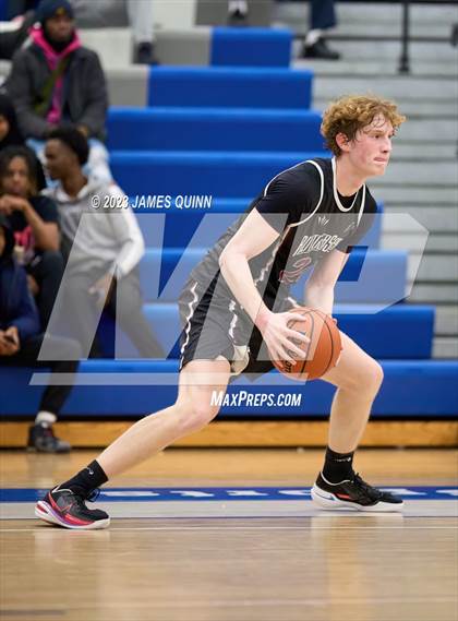 Thumbnail 2 in Neumann-Goretti vs. Rutgers Prep photogallery.