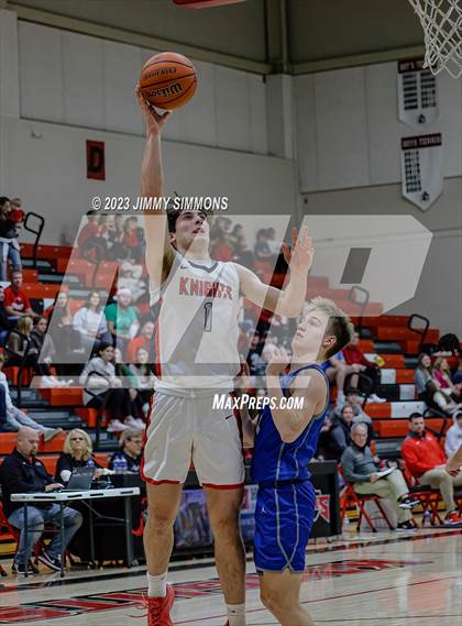Thumbnail 2 in Freeburg @ Triad photogallery.