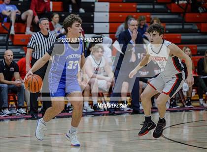 Thumbnail 2 in Freeburg @ Triad photogallery.
