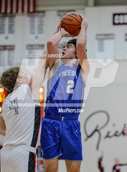 Thumbnail 2 in Freeburg @ Triad photogallery.