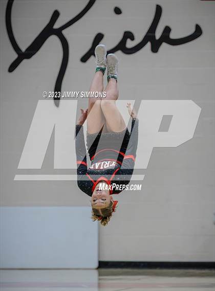 Thumbnail 2 in Freeburg @ Triad photogallery.
