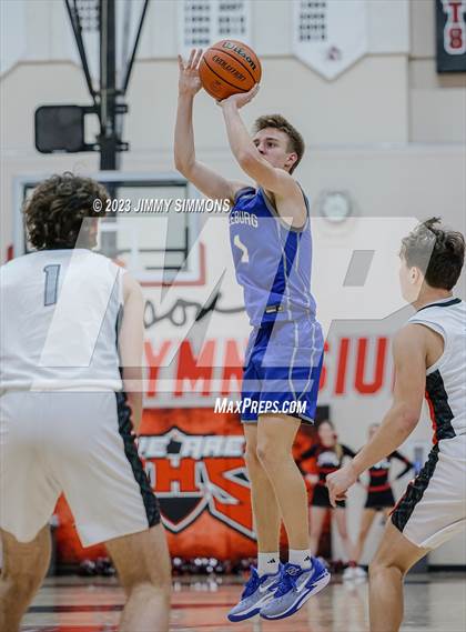 Thumbnail 2 in Freeburg @ Triad photogallery.