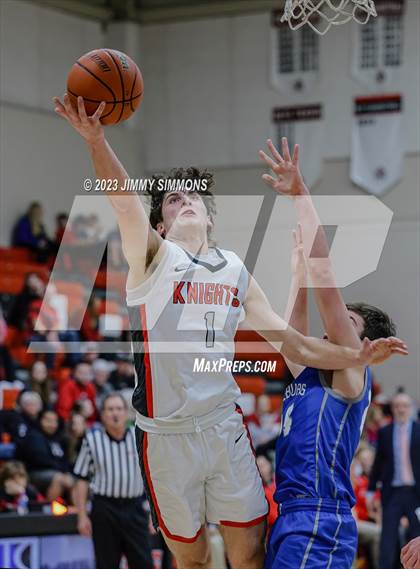 Thumbnail 1 in Freeburg @ Triad photogallery.