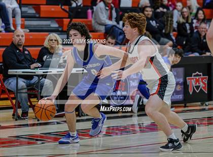 Thumbnail 1 in Freeburg @ Triad photogallery.