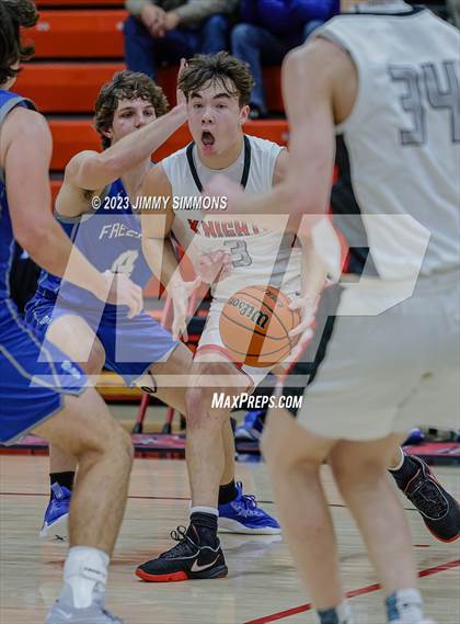 Thumbnail 1 in Freeburg @ Triad photogallery.