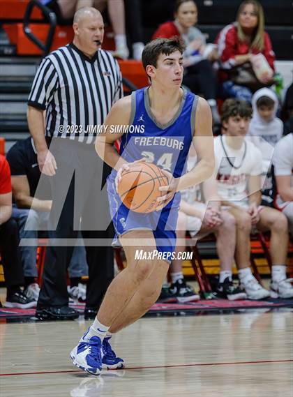 Thumbnail 3 in Freeburg @ Triad photogallery.