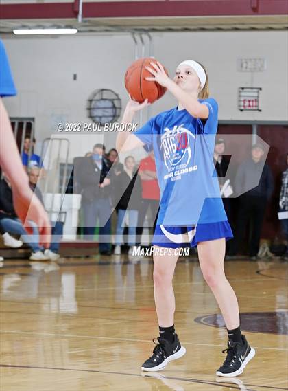 Thumbnail 2 in Big 30 Senior Classic photogallery.