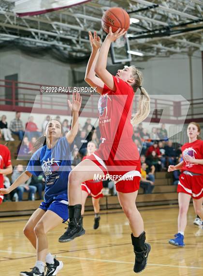 Thumbnail 1 in Big 30 Senior Classic photogallery.