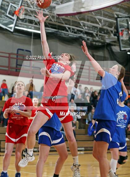 Thumbnail 3 in Big 30 Senior Classic photogallery.