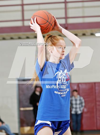 Thumbnail 3 in Big 30 Senior Classic photogallery.