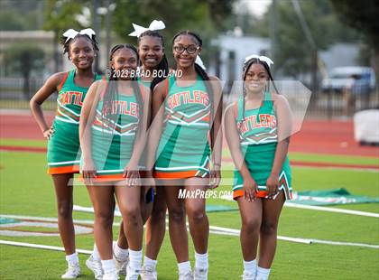 Thumbnail 3 in LeFlore @ UMS-Wright Prep photogallery.