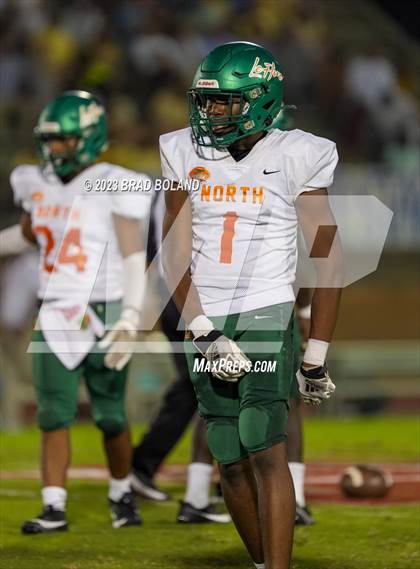 Thumbnail 2 in LeFlore @ UMS-Wright Prep photogallery.