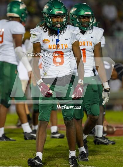Thumbnail 1 in LeFlore @ UMS-Wright Prep photogallery.