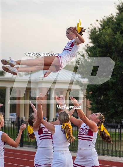 Thumbnail 1 in LeFlore @ UMS-Wright Prep photogallery.