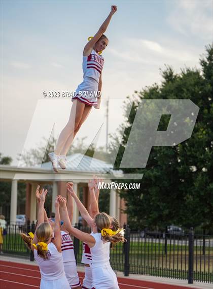 Thumbnail 2 in LeFlore @ UMS-Wright Prep photogallery.
