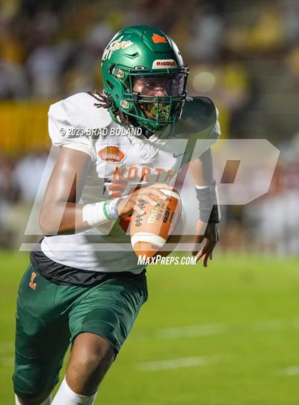 Thumbnail 1 in LeFlore @ UMS-Wright Prep photogallery.