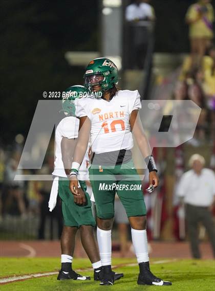 Thumbnail 1 in LeFlore @ UMS-Wright Prep photogallery.